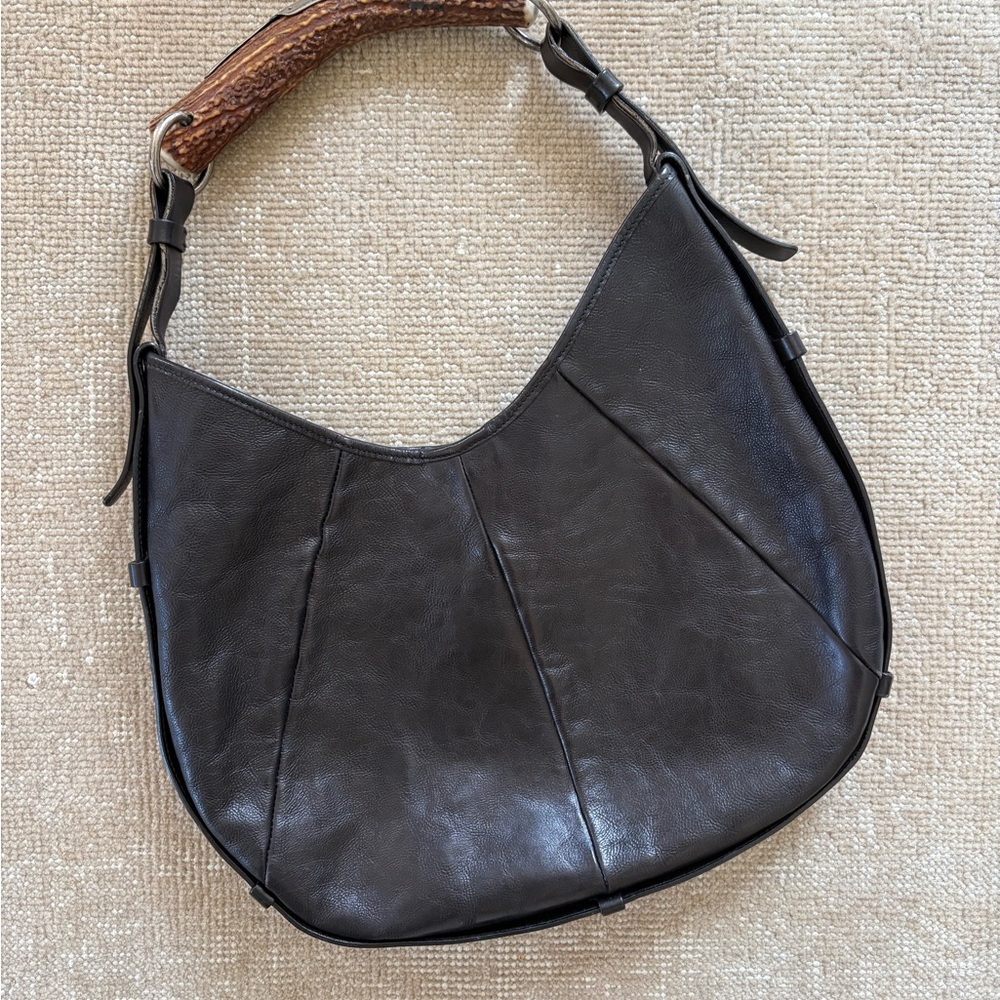 Yves Saint Laurent Black Leather Shoulder Bag